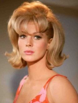 Мимзи Фармер