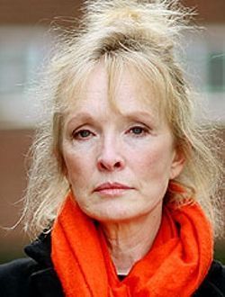 Голая Линдси Дункан