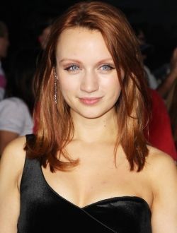 Голая Эмили Беррингтон