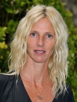 Голая Сандрин Киберлэн