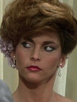 Голая Эрика Крир