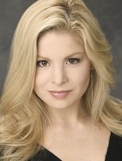 Голая Энн МакДэниелс