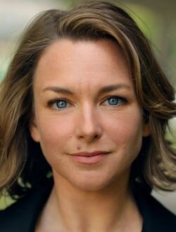 Эмма Стэнсфилд