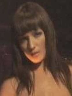 Голая Эмма Райан