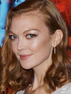 Эмили Куттс