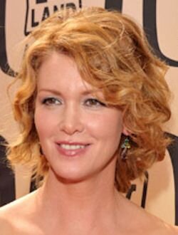 Голая Эллисон Смит