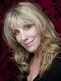 Эллен-Рэй Хеннесси