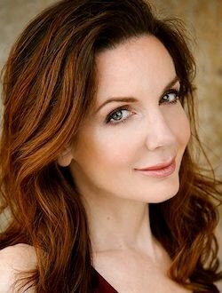 Элен Кардона