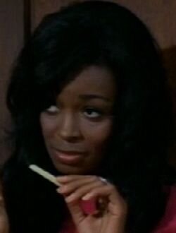 Шарлин Джонс