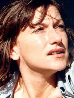 Шанталь Дерюаз