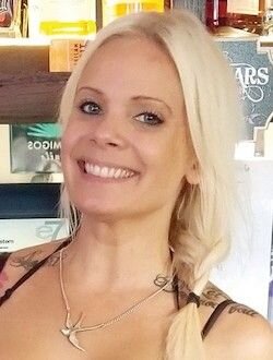 Голая Хелена Линдер