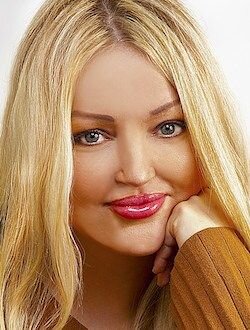 Голая Тьюзди Найт