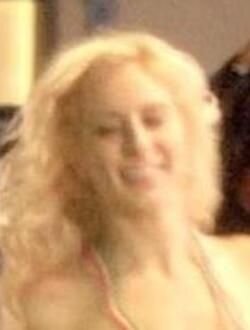 Голая Сюзен Шнейдер