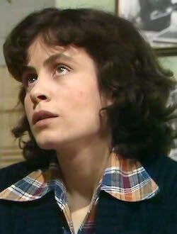 Сью Джонс-Дэвис