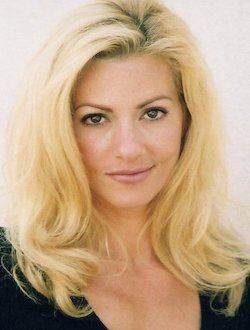 Стелла Фарентино