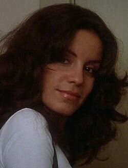 Селин Ломес