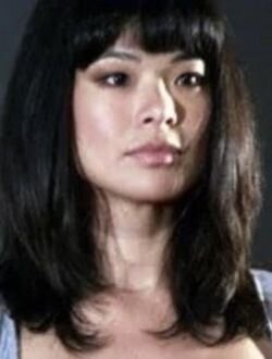 Голая Селена Ху