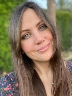 Голая Сара Эйльц