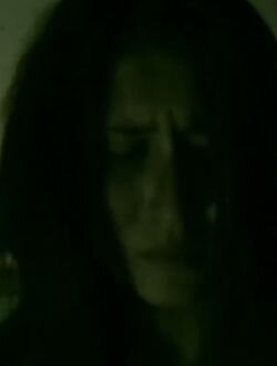 Голая Сара Лоутон