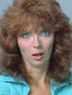 Голая Сара Коста