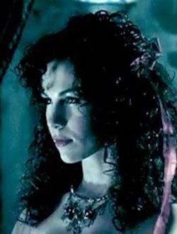 Голая Саймон Петрич