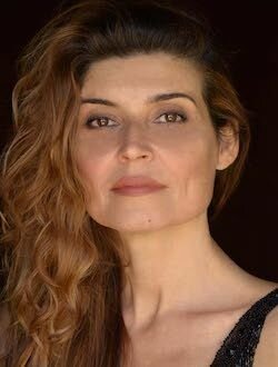 Голая Реджина Немни