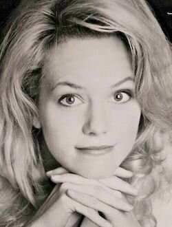 Голая Райнер Грант