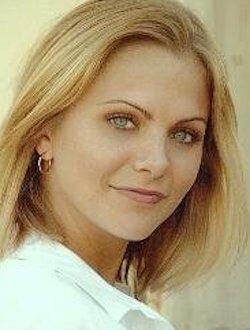 Пейдж Петерсон