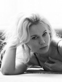 Кристен Хагер